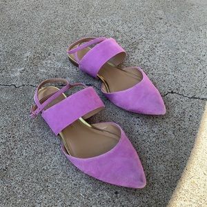 Banana republic “Abilene” flat w/ankle wrap strap